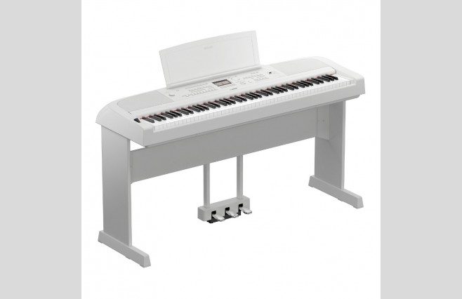 Yamaha DGX670 White Digital Piano Homepack Bundle - Image 3